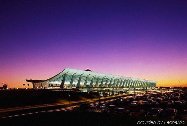 Towneplace Suites Dulles Airport Sterling Exterior photo